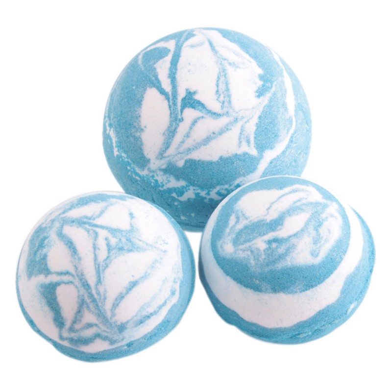Salt Aromatherapy Bath Bomb with Essential Oils by HitMyNeed