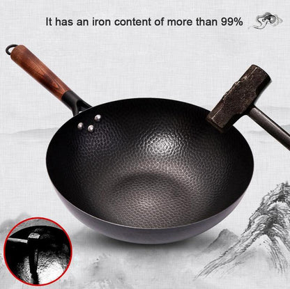 Scratch Resistant Cast Iron Wok Pan 32cm by HitMyNeed