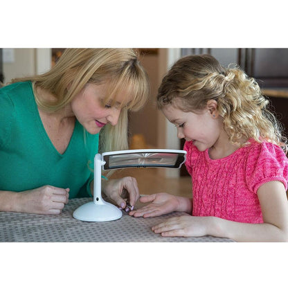 Screen Magnifier with LED Light and Stand by HitMyNeed