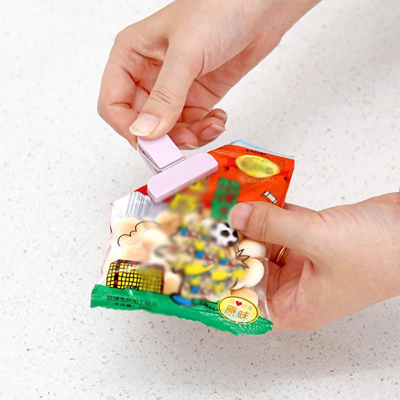 Sealing Clips Food Sealer Set (12pcs) by HitMyNeed