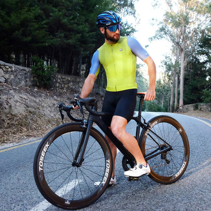 Seamless Men's Cycling Bib Shorts with Ergonomic Pad by HitMyNeed