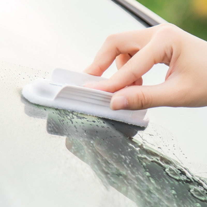 Self-Absorbing Glass Window Wiper Cleaning Tool by HitMyNeed