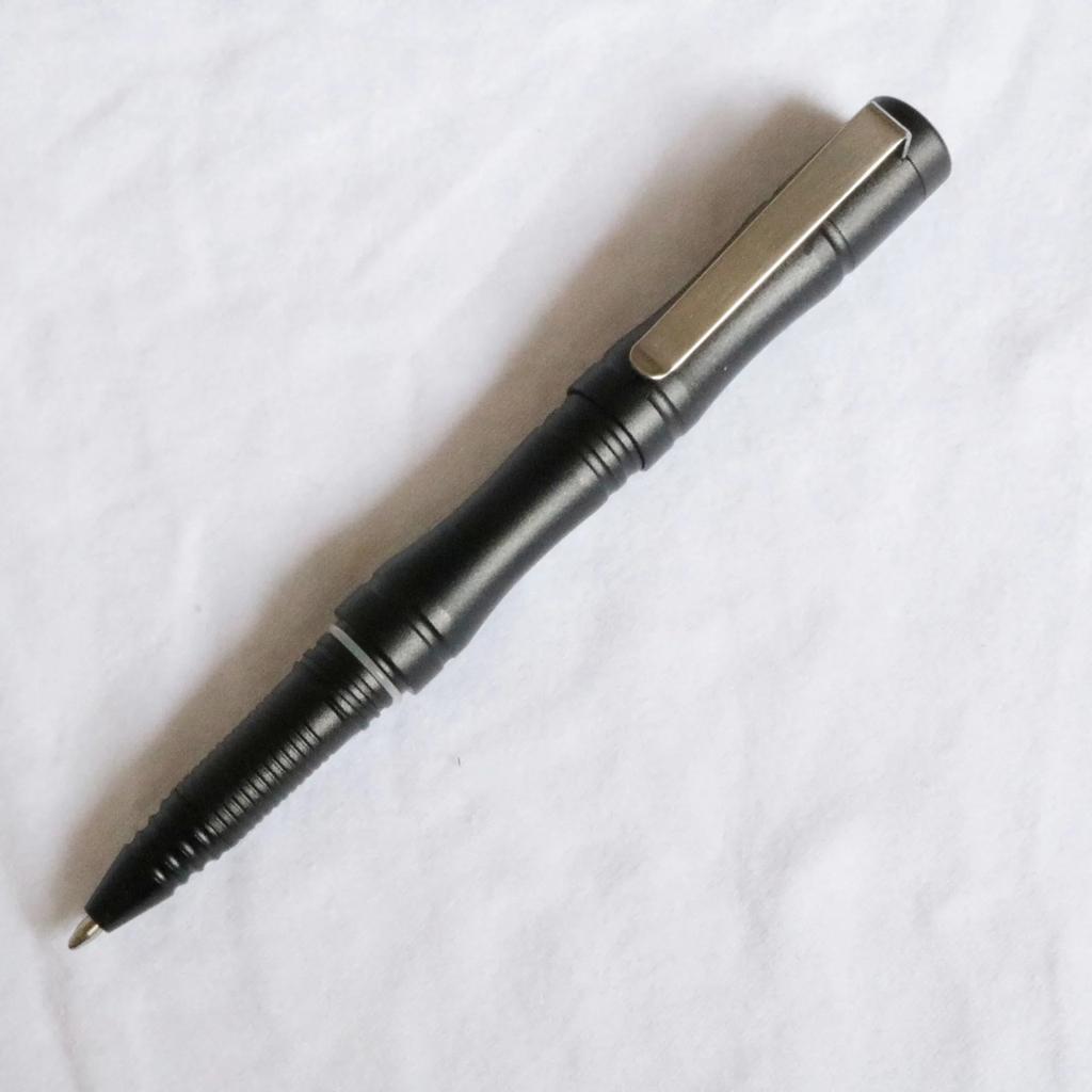 Self-Defence Tactical Pen with Tungsten Steel Head by HitMyNeed