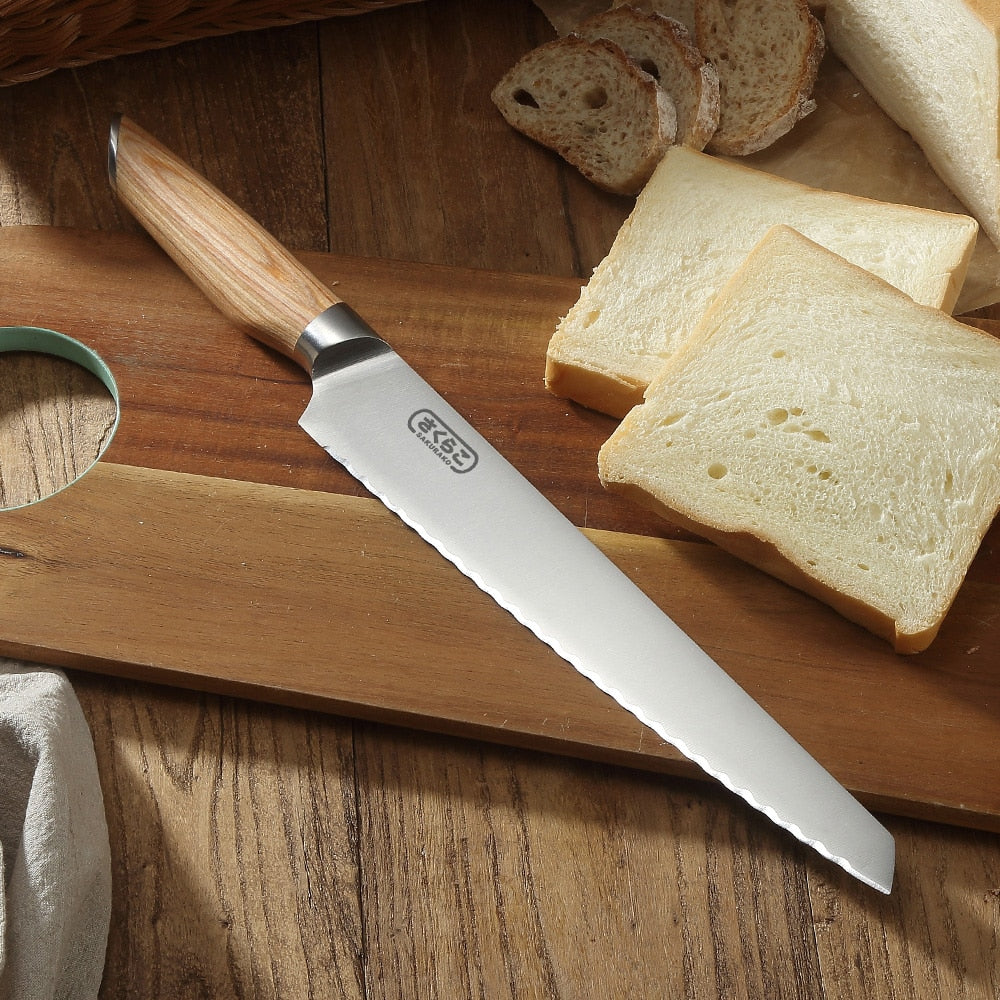 Serrated Bread Cutting Knife with Wooden Handle by HitMyNeed