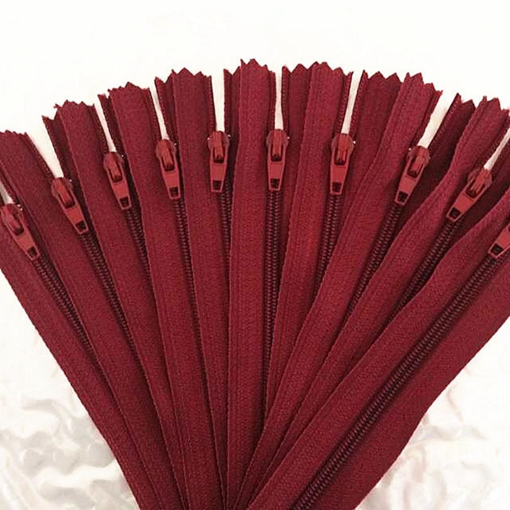 Sewing Nylon Zippers Set (10 pcs, Multiple Lengths) burgundy 18cm by HitMyNeed
