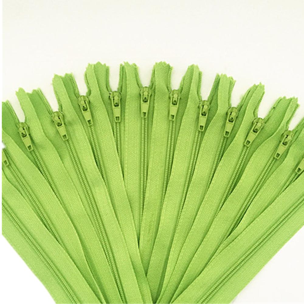 Sewing Nylon Zippers Set (10 pcs, Multiple Lengths) grass-green 25cm by HitMyNeed