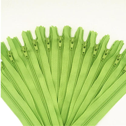 Sewing Nylon Zippers Set (10 pcs, Multiple Lengths) grass-green 25cm by HitMyNeed