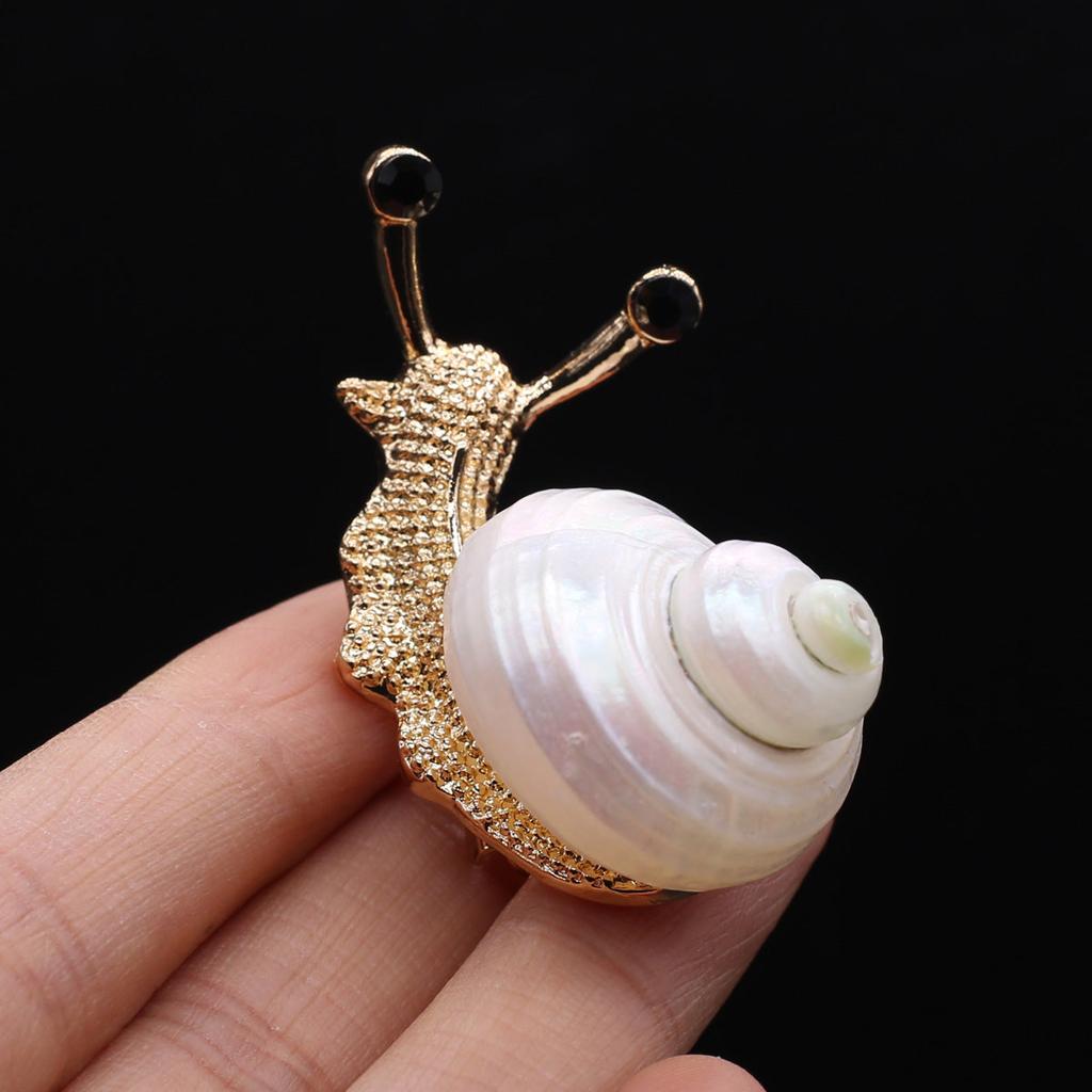 Shiny Metal Snail Brooch with Shell Detail gold-b by HitMyNeed
