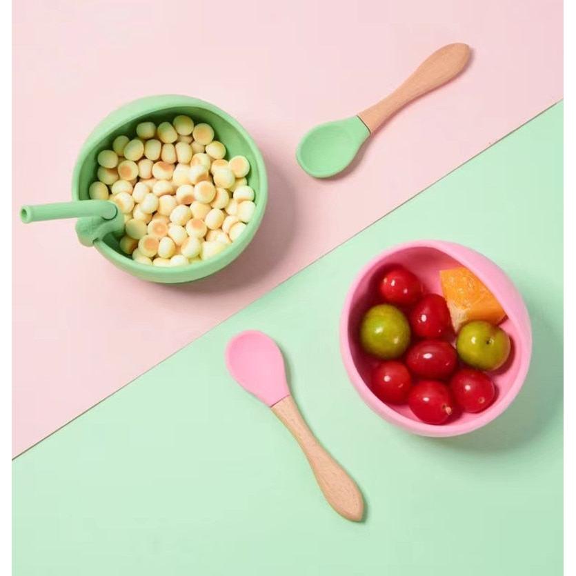 Silicone Baby Suction Bowl with Spoon Set by HitMyNeed