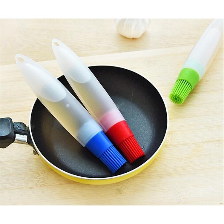 Silicone Basting Brush with Refillable Oil Container by HitMyNeed