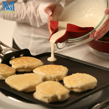 Silicone Clip-On Pouring Spout with Strainer by HitMyNeed