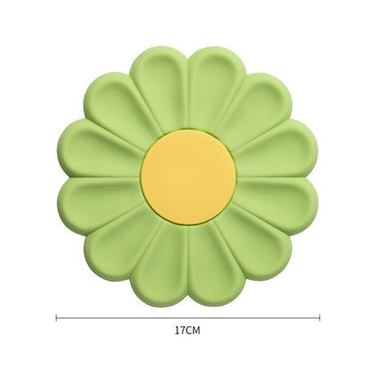 Silicone Daisy Coaster - Non-Slip Heat-Resistant Mat gn by HitMyNeed