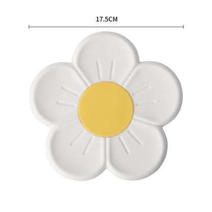 Silicone Daisy Coaster - Non-Slip Heat-Resistant Mat wt-771 by HitMyNeed
