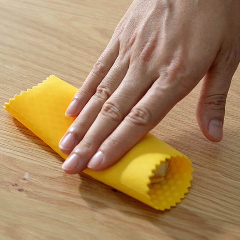 Silicone Garlic Peeler Tube - Hands-Free Clove Peeling by HitMyNeed