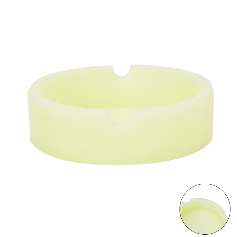 Silicone Glow-in-the-Dark Ashtray by HitMyNeed