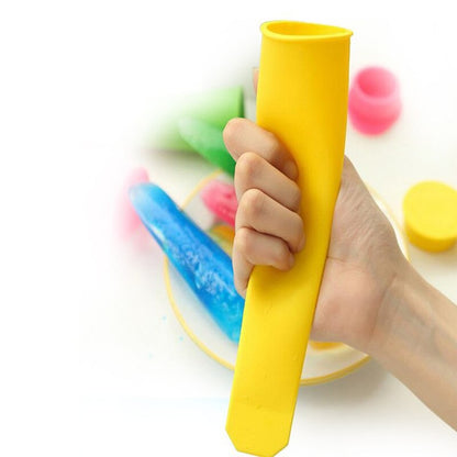 Silicone Ice Lolly Mould Popsicle Maker with Cap by HitMyNeed