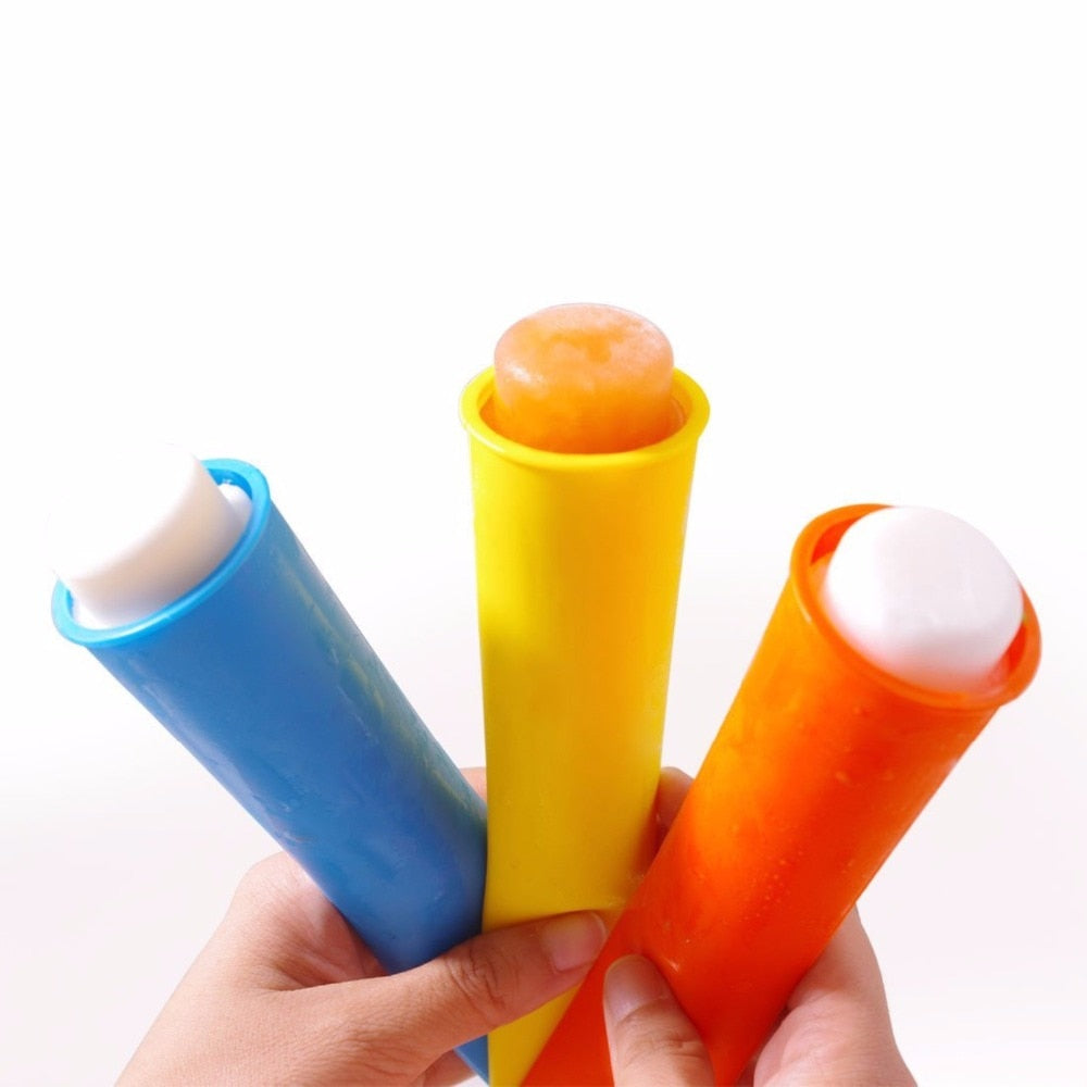 Silicone Ice Lolly Mould Popsicle Maker with Cap by HitMyNeed
