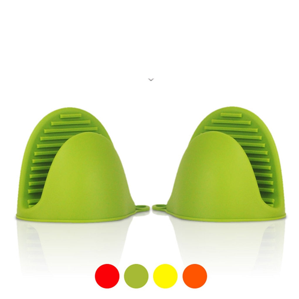 Silicone Oven Gloves for Baking and Cooking by HitMyNeed