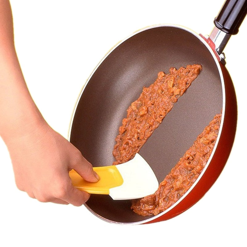 Silicone Pan Scraper Kitchen Spatula 16cm by HitMyNeed