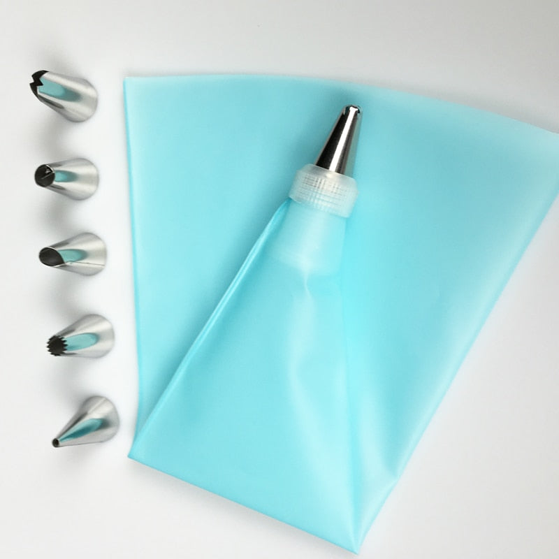 Silicone Piping Bag Set with 6 Stainless Steel Nozzles by HitMyNeed