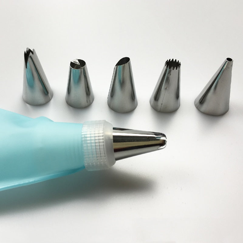 Silicone Piping Bag Set with 6 Stainless Steel Nozzles by HitMyNeed