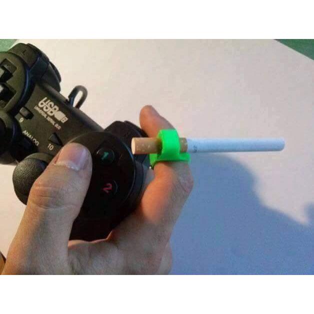 Silicone Smoking Ring Cigarette Holder by HitMyNeed