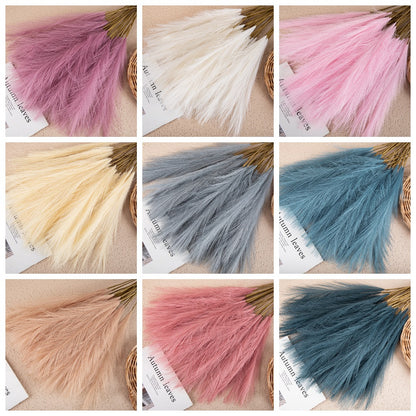 Silk Artificial Pampas Grass Decor Set (5 Stems) by HitMyNeed
