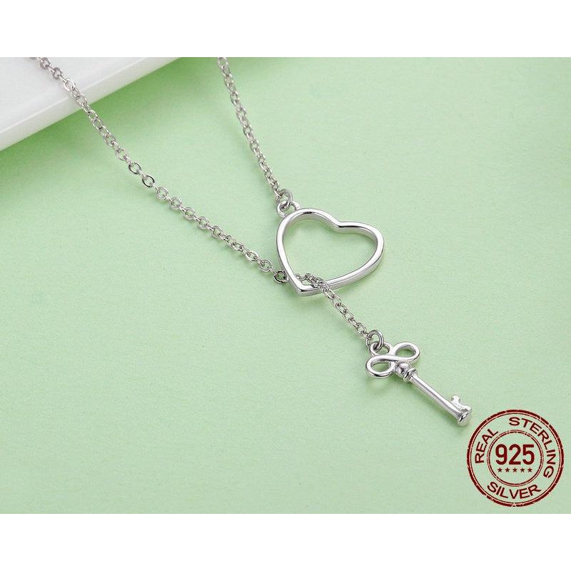 Silver Heart and Key Necklace in 925 Sterling Silver by HitMyNeed