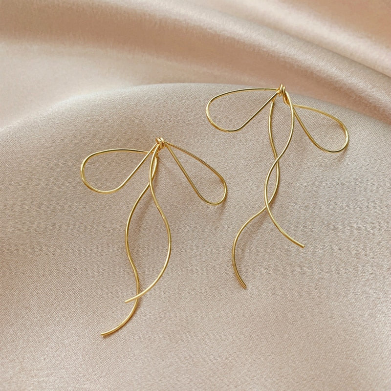 Simple Knot Korean Style Bow Tie Earrings by HitMyNeed