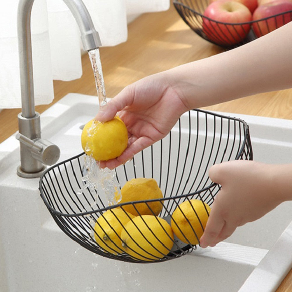 Simple Modern Iron Fruit Basket, Black 27 cm by HitMyNeed