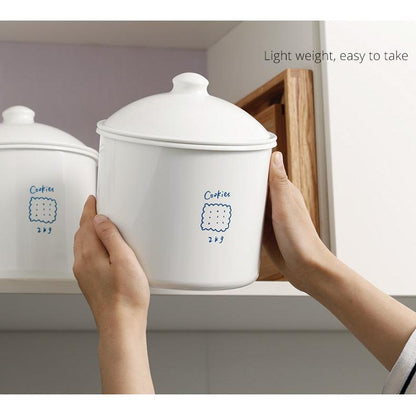 Simple White Plastic Cookie Jar 2.8L Airtight by HitMyNeed
