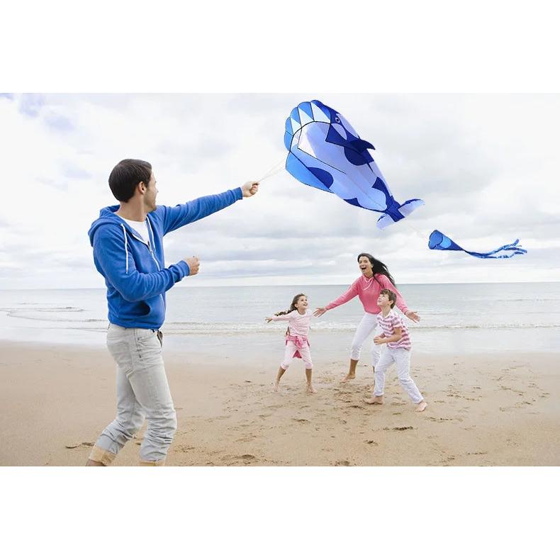 Single Line Whale Kite with Handle and String by HitMyNeed