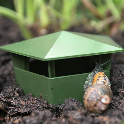 Slug and Snail Trap Plastic Box for Gardens by HitMyNeed