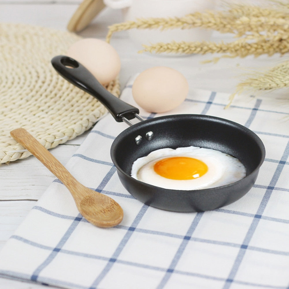 Small Cast Iron Non-Stick Frying Pan 12cm by HitMyNeed