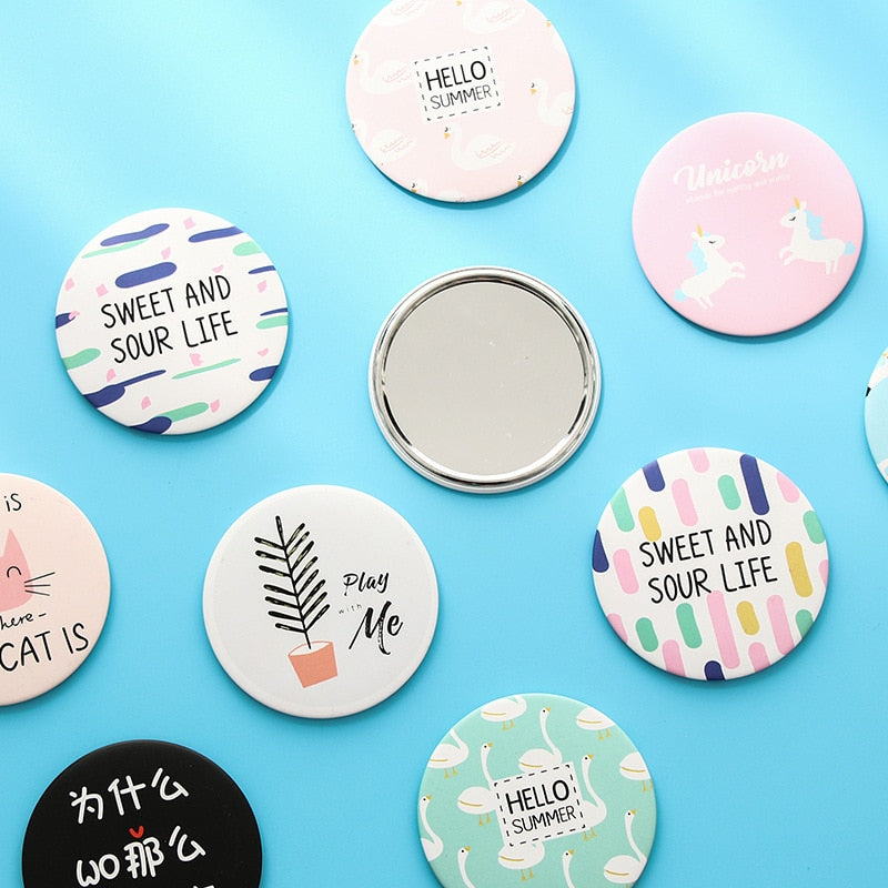 Small Round Portable Mirror, 7 cm by HitMyNeed
