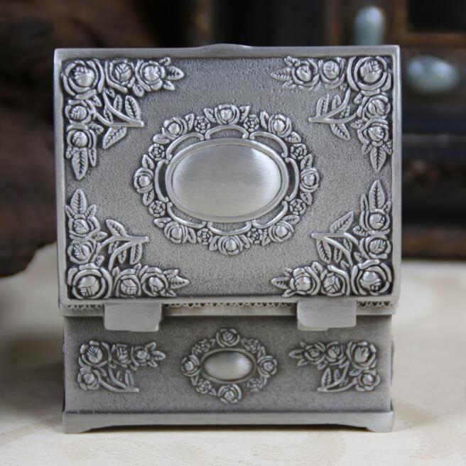Small Vintage Jewelry Box Zinc Alloy Case by HitMyNeed