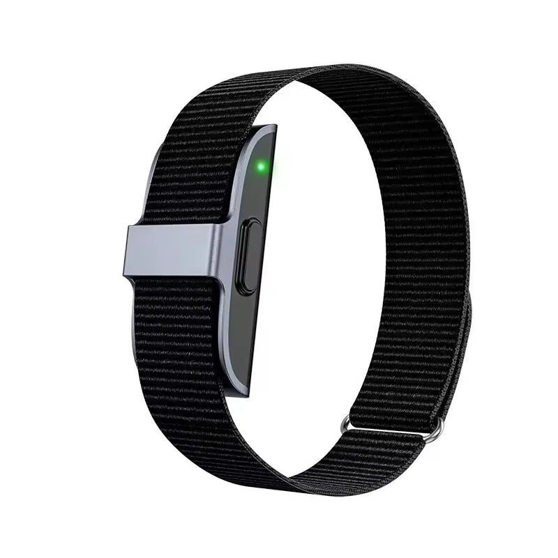 Smart Fitness Bracelet with Heart & Activity Tracking black by HitMyNeed