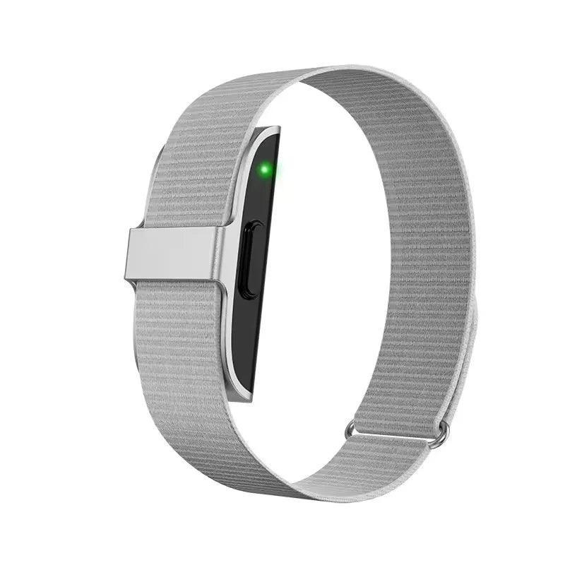 Smart Fitness Bracelet with Heart & Activity Tracking silver by HitMyNeed