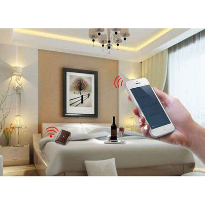 Smart Leather Wallet with Bluetooth Tracker by HitMyNeed