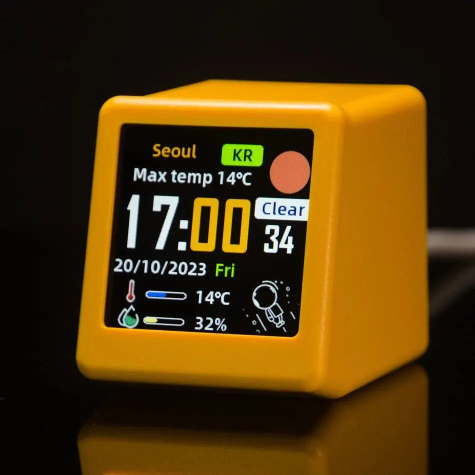 Smart WiFi Weather Station with Clock & Humidity by HitMyNeed