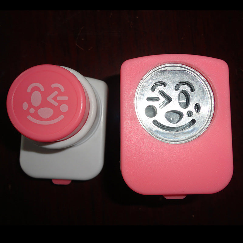 Smiley Face Nori Punch Cutter for Bento Decoration by HitMyNeed
