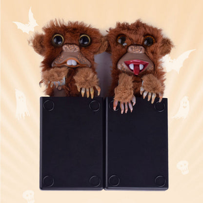 Sneekums Monkey Pop-Up Prank Toy by HitMyNeed