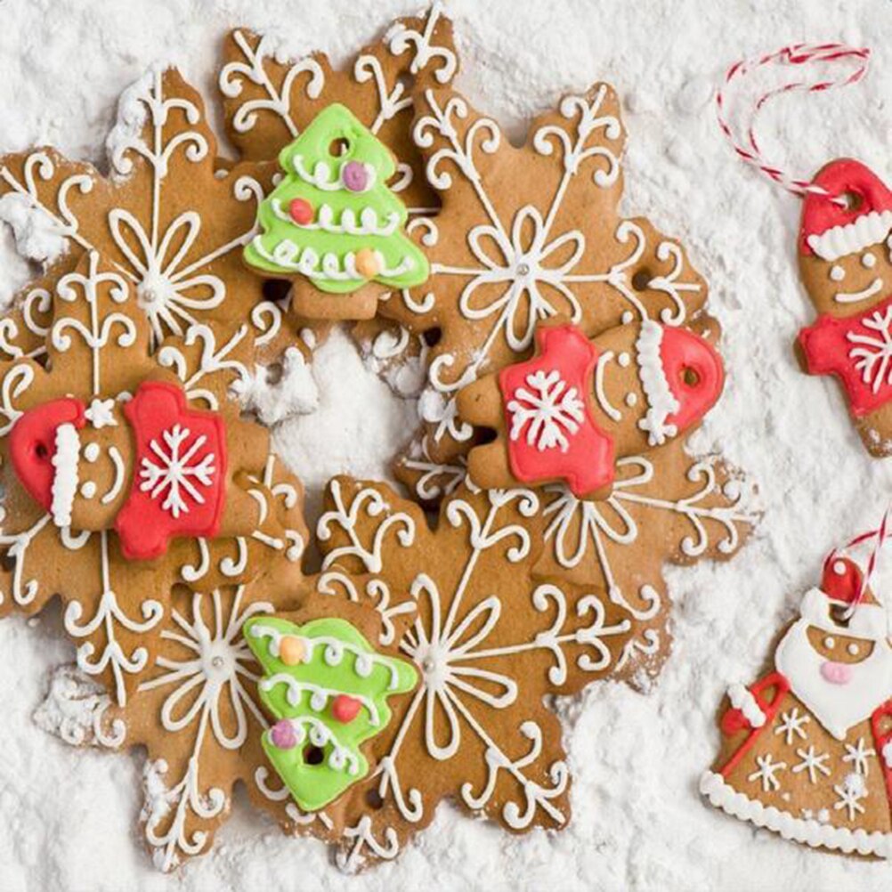 Snowflake Cookie Cutters Set of 5 Stainless Steel by HitMyNeed