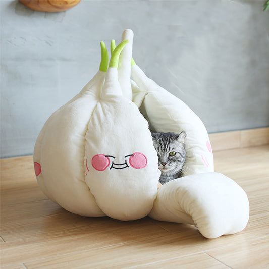 Soft Cotton Garlic Cat Bed with Cushion by HitMyNeed