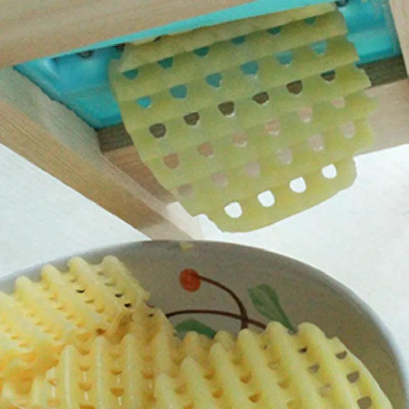 Solid Wood Wave Vegetable Slicer and Grater Set by HitMyNeed