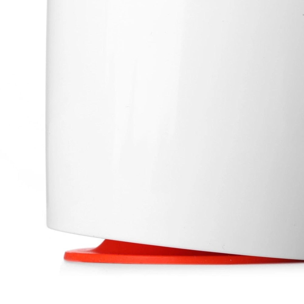 Spill-Proof Insulated Mug with Suction Base 470ml by HitMyNeed