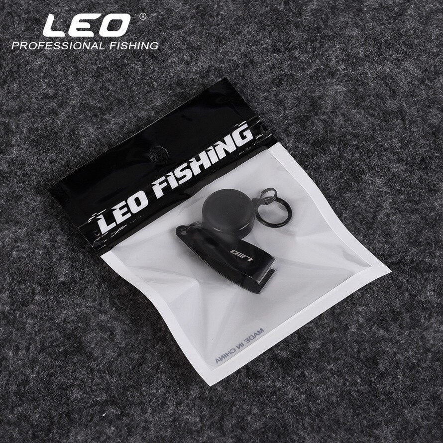 Stainless Steel Fishing Line Cutter with Retractable Cord by HitMyNeed