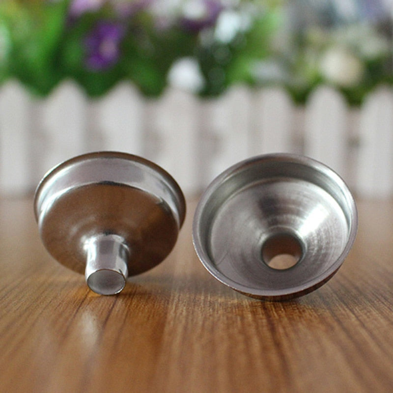Stainless Steel Hip Flask Funnel by HitMyNeed