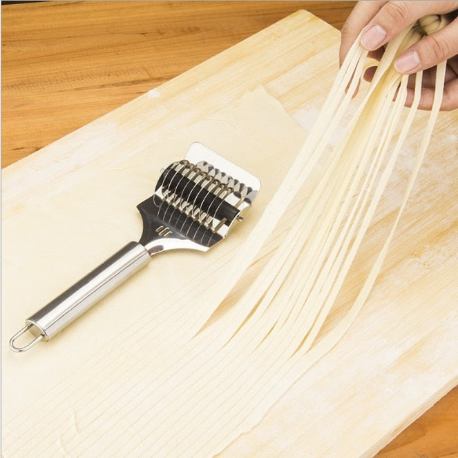 Stainless Steel Noodle & Pasta Dough Cutting Tool by HitMyNeed