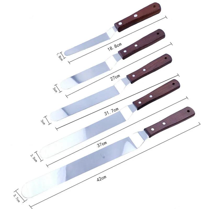 Stainless Steel Pastry Spatula with Wooden Handle by HitMyNeed